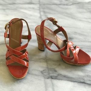 Tahari size 9 orange/tan heels